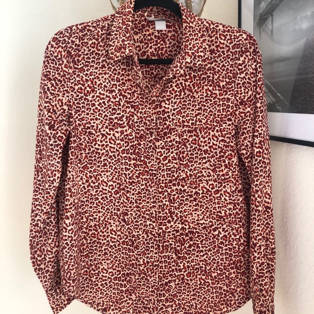H&M red leopard long sleeve